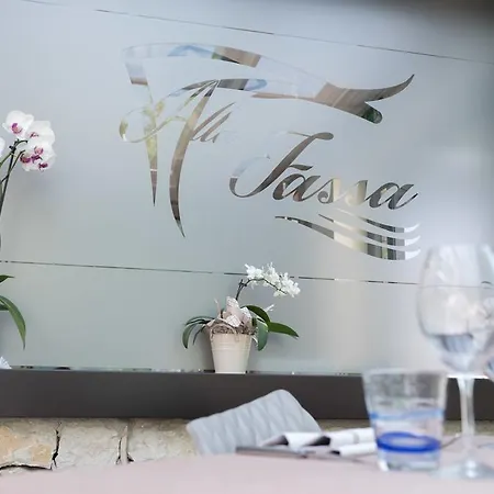 Casa de hóspedes Fassa 4*